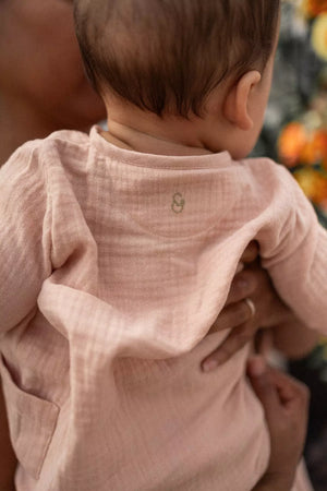 tinywow_Combinaison-bebe-nude-gaze-coton-biologique-you-and-milk-organic-cotton-baby-Pierine Di Giacomo-196