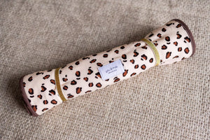 tapis-langer-nomade-bebe-leopard-changing-mat-pierine-di-giacomo-100-