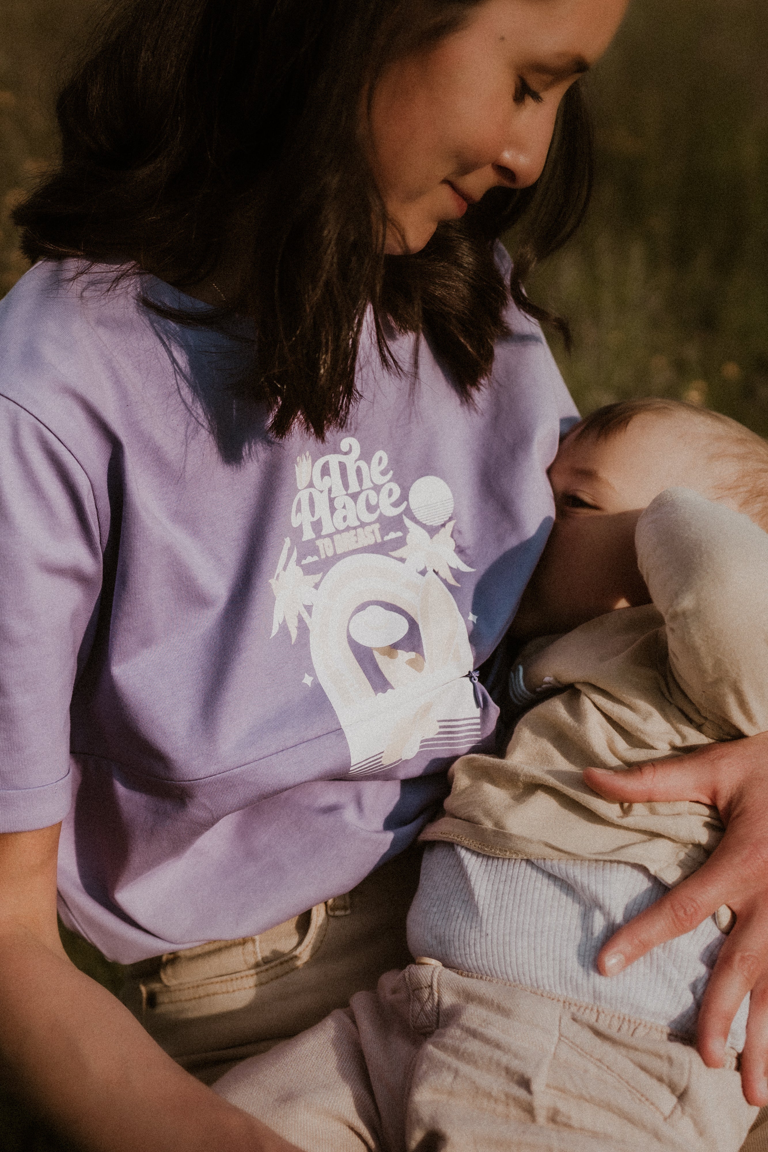 T-shirt d’allaitement mauve The place to breast