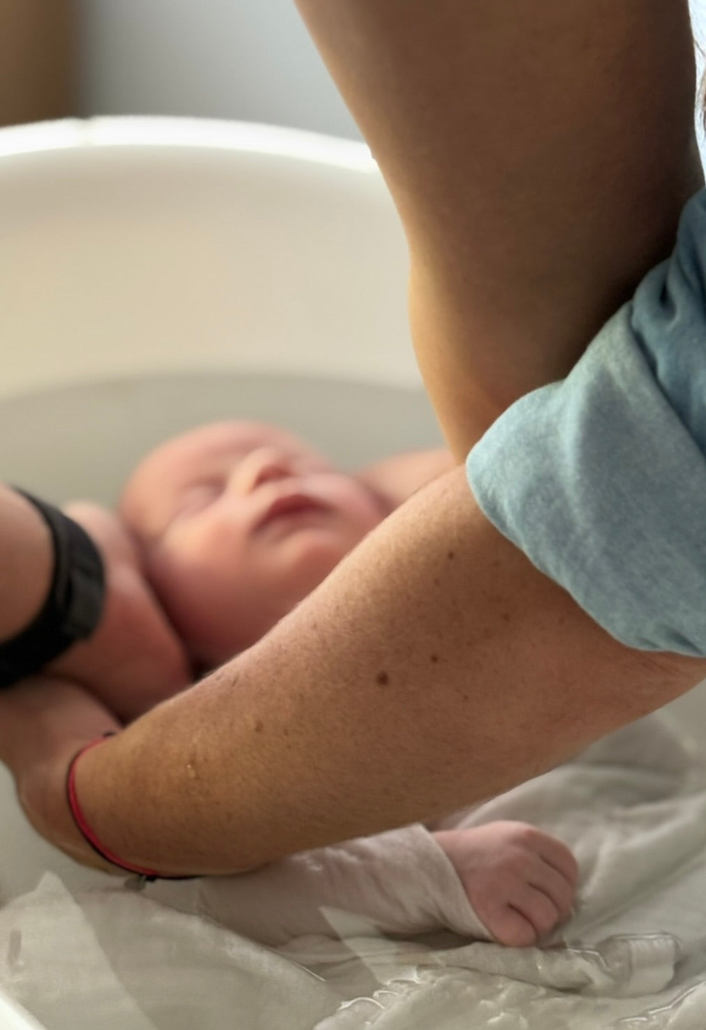 Le Rituel du Bain Sensoriel® à la naissance de bébé