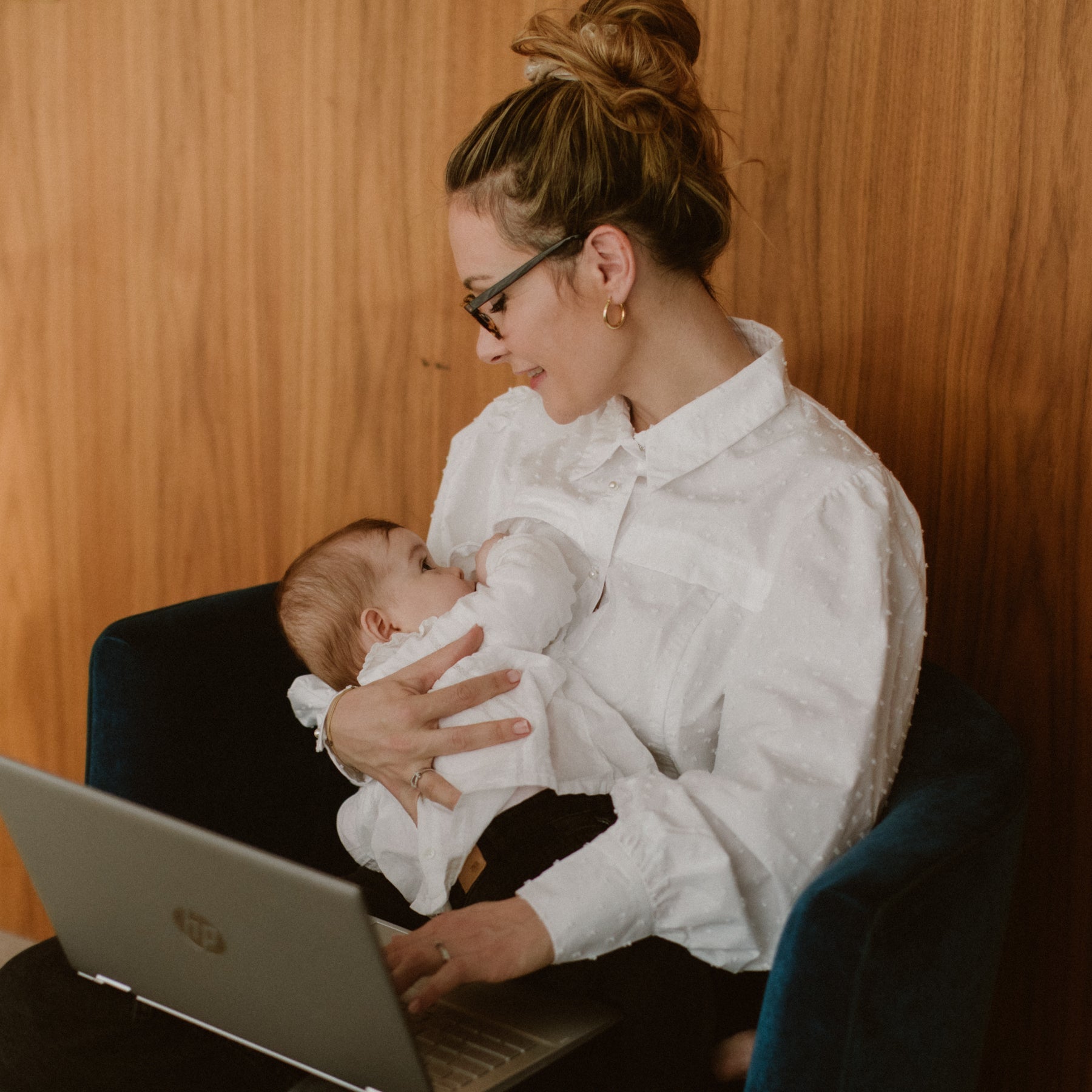 Retour au travail et allaitement : Continuer ou arrêter ? - You&Milk