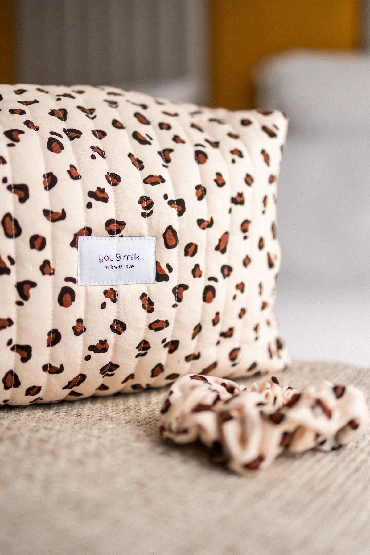 trousse-toilette-pencil-case-leopard-graou-you-and-milk-pierine-di-giacomo-90- 